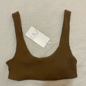 Zara Top. NWT. Never worn. Size Medium.